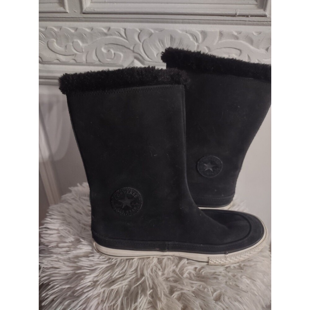 Converse Boots  Chuck Taylor  Black Suede Leather Faux Fur Lined Junior Size 4